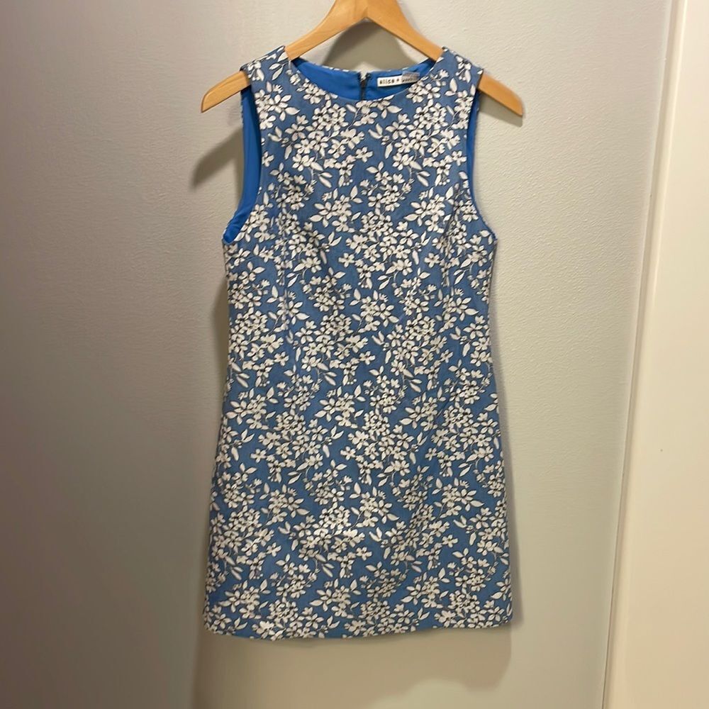 Alice and Olivia Clyde Cornflower Blue Floral Print Sleevless Shift
